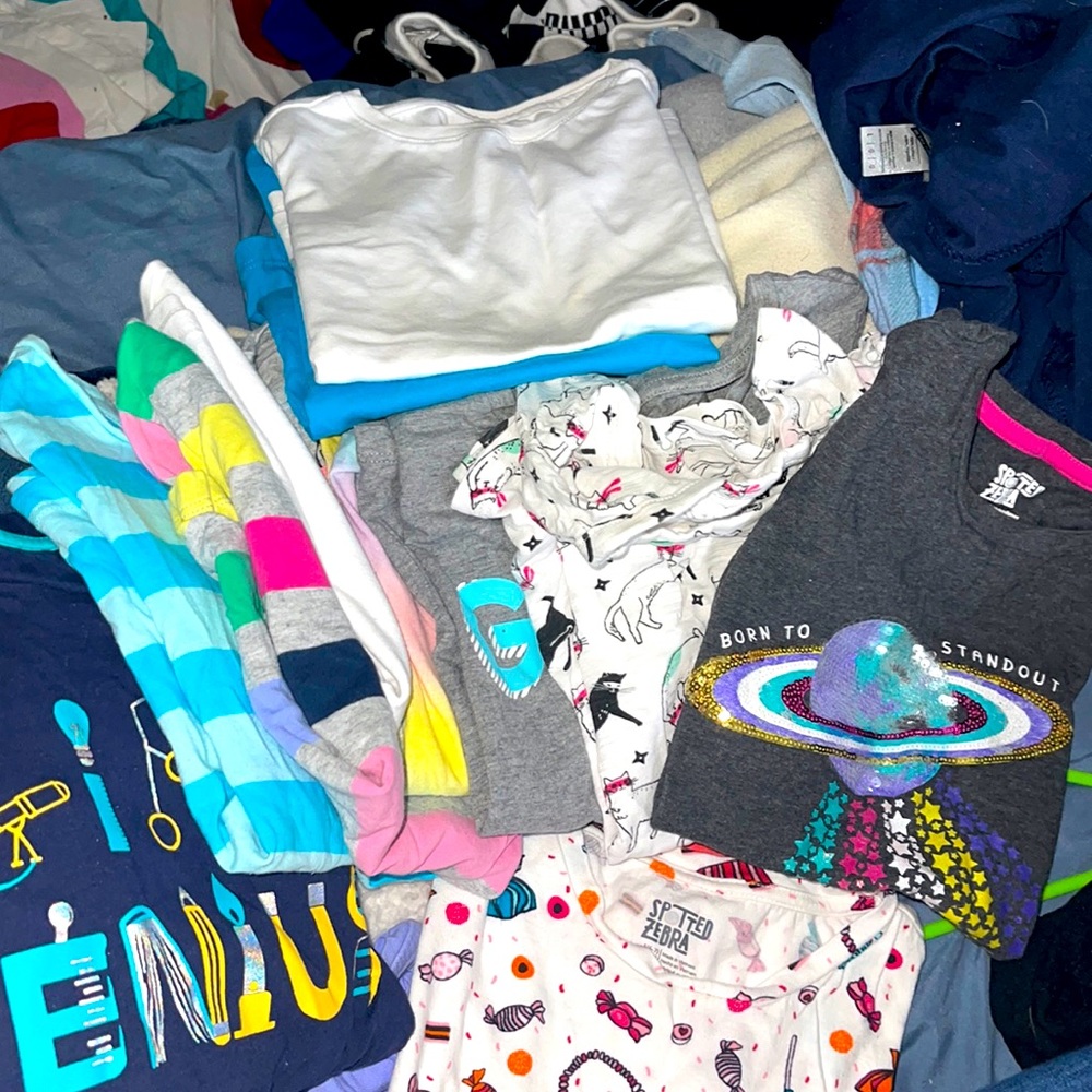 All 6-7 in size GRAPHIC GIRL TSHIRTS